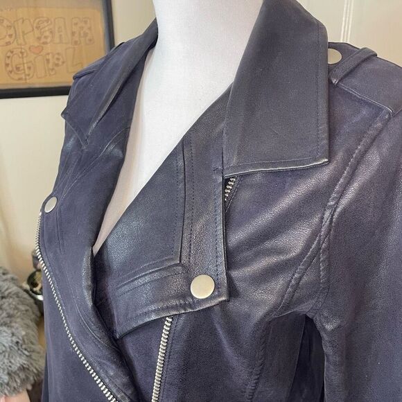 Sugar + Lips Faux Leather Look Jacket size Medium - Picture 3 of 11